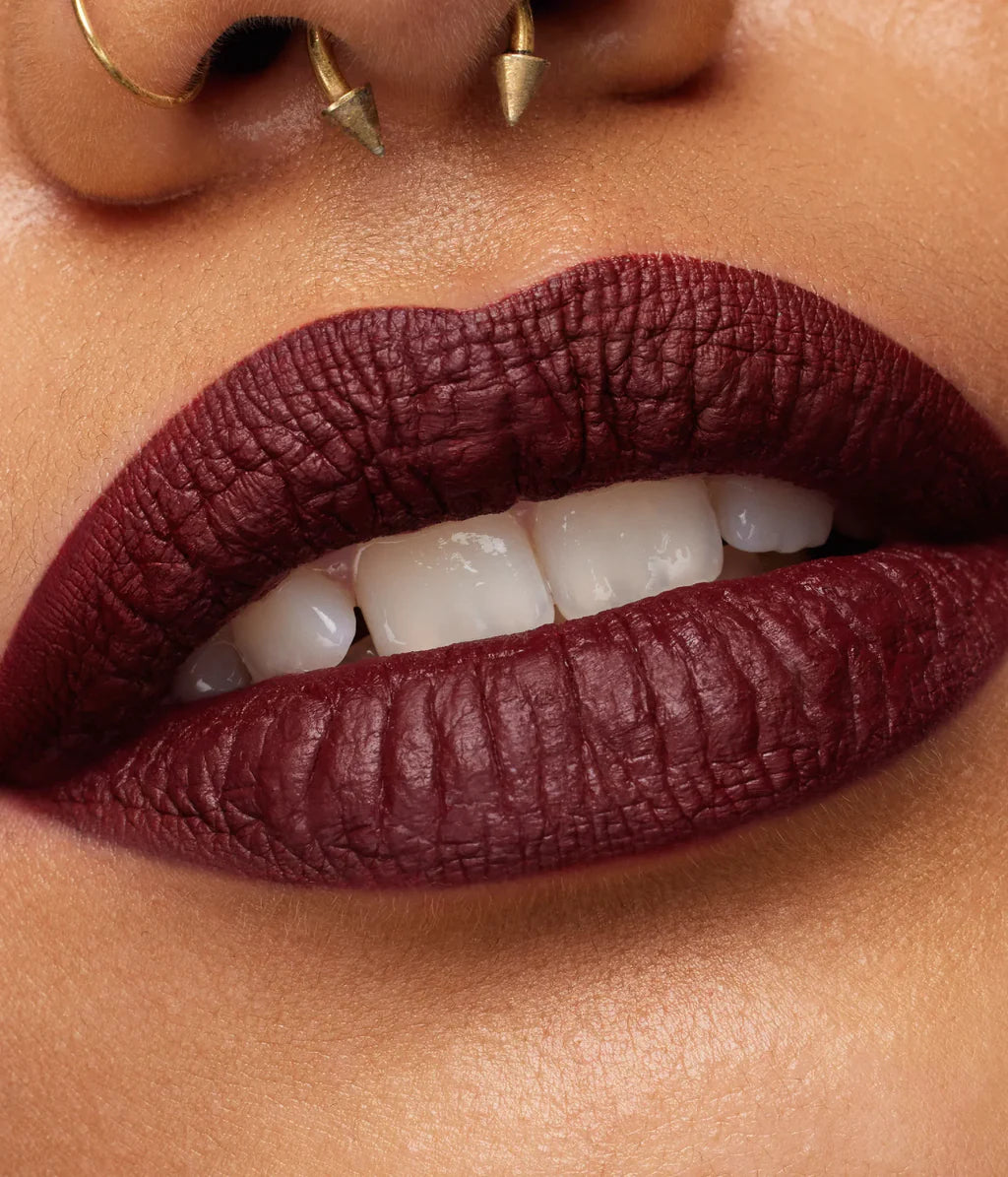 Huda Beauty Rouge à Lèvres Liquide Mat - Famous, 4,2 ml