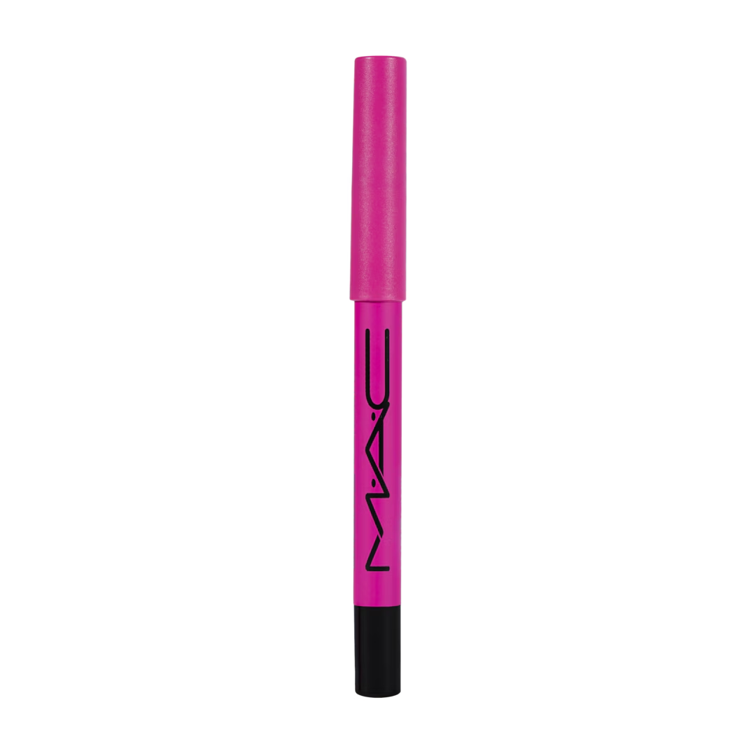 M.A.C In Extreme Dimension 24Hr Waterproof & Smudgeproof Kajal Eye Liner