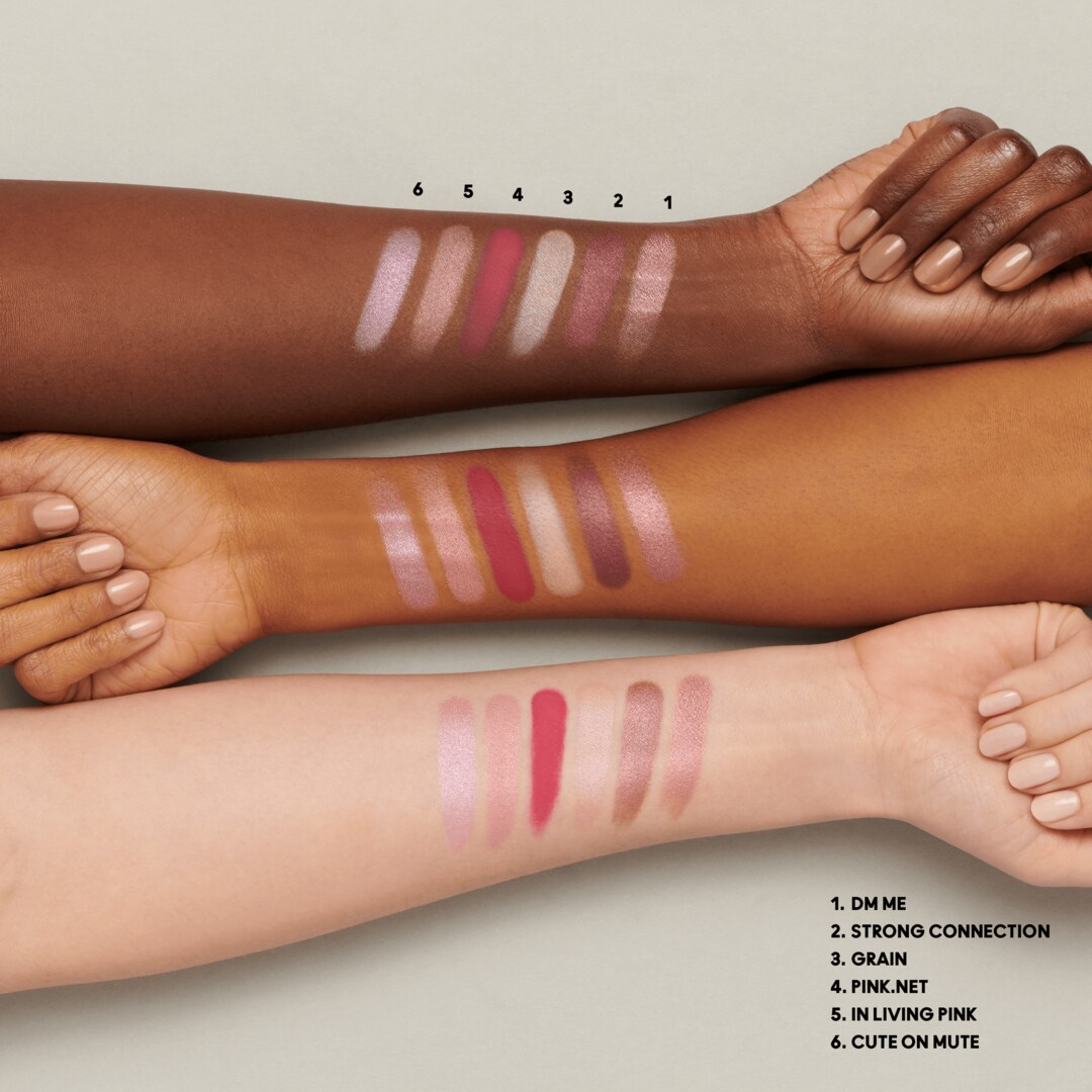 M.A.C Connect In Colour Eye Shadow Palette